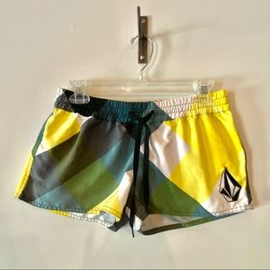 Volcom plaid board shorts (small)
